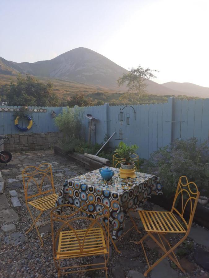 Croagh Patrick Lodge Apartment Westport Exteriör bild