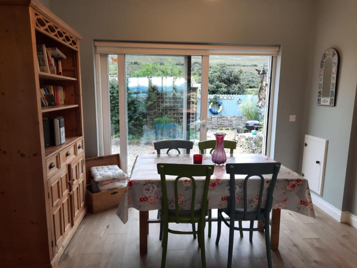 Croagh Patrick Lodge Apartment Westport Exteriör bild