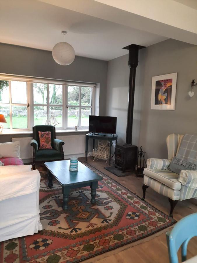 Croagh Patrick Lodge Apartment Westport Exteriör bild