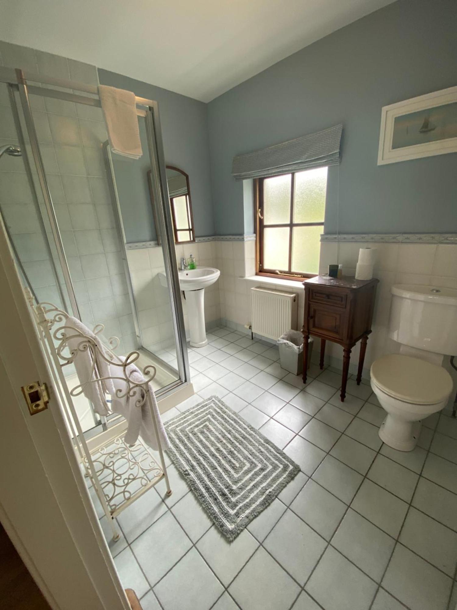 Croagh Patrick Lodge Apartment Westport Exteriör bild