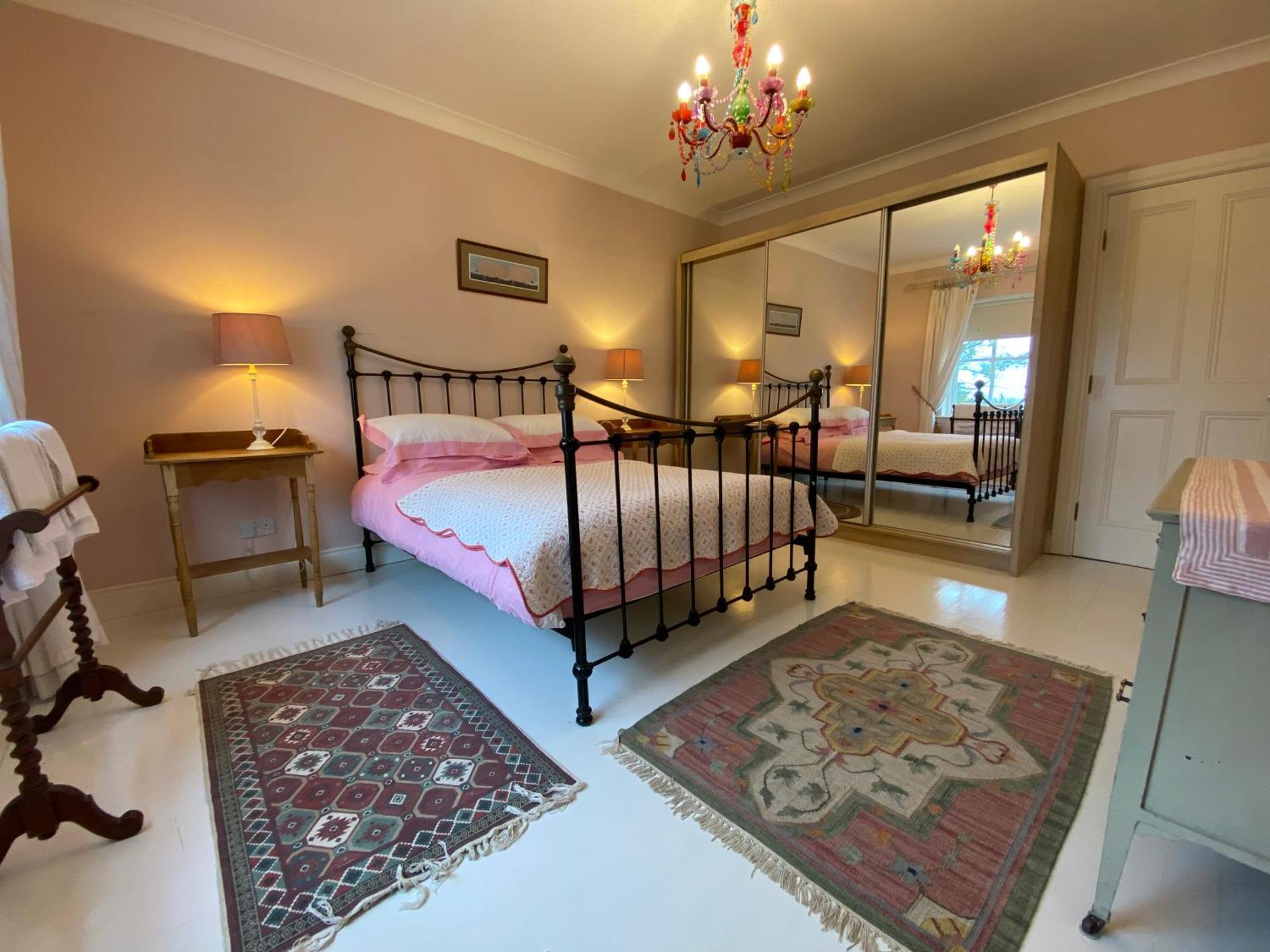 Croagh Patrick Lodge Apartment Westport Exteriör bild
